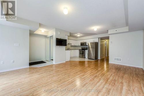 21 - 2488 Post Road, Oakville, ON - Indoor Photo Showing Kitchen