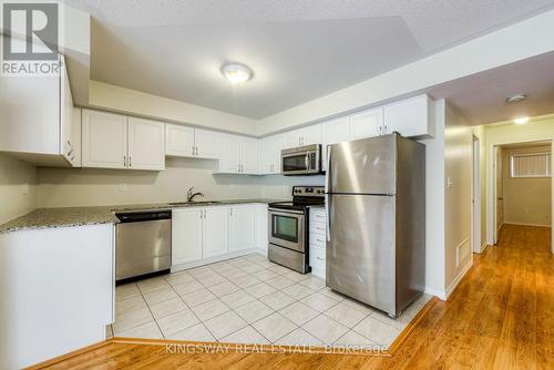 21 - 2488 Post Road, Oakville, ON - Indoor Photo Showing Kitchen