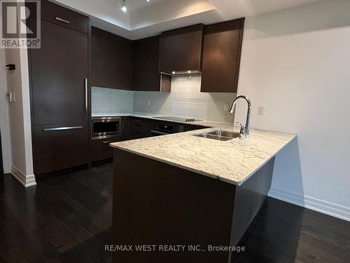 411 - 30 Old Mill Road, Toronto, ON - Indoor Photo Showing Kitchen With Double Sink With Upgraded Kitchen