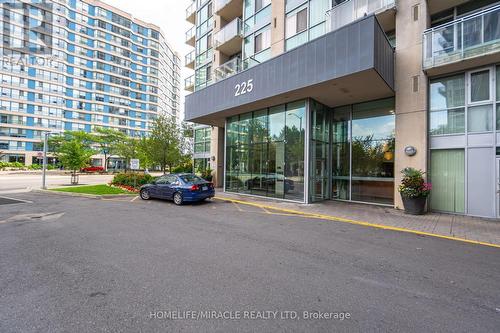 Ph2 - 225 Webb Drive, Mississauga, ON - Outdoor With Balcony With Facade