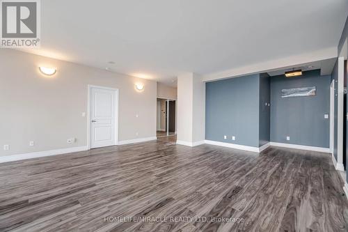 Ph2 - 225 Webb Drive, Mississauga, ON - Indoor Photo Showing Other Room