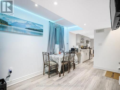 156 Hollybrook Trail, Kitchener, ON - Indoor Photo Showing Dining Room