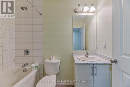 289 Chapel Hill Drive, Kitchener, ON - Indoor Photo Showing Bathroom