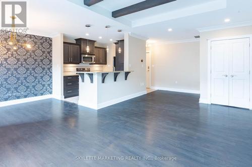 410 - 340 Sugarcreek Trail N, London, ON - Indoor Photo Showing Kitchen