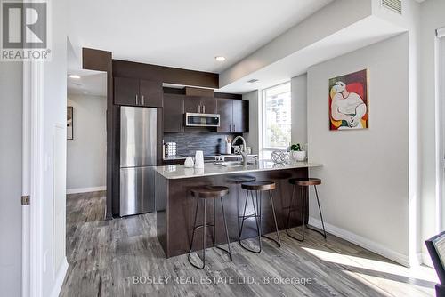 423 - 25 Cole Street, Toronto, ON - Indoor Photo Showing Kitchen With Upgraded Kitchen