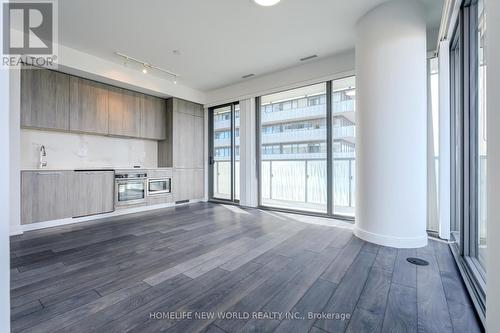 4409 - 50 Charles Street E, Toronto, ON - Indoor