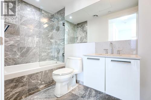 4409 - 50 Charles Street E, Toronto, ON - Indoor Photo Showing Bathroom