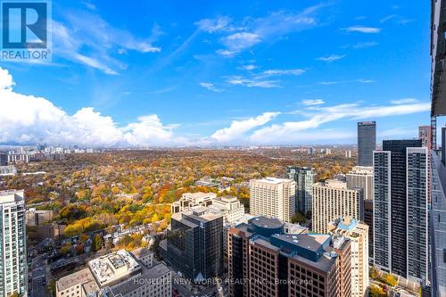 4409 - 50 Charles Street E, Toronto, ON - Outdoor With View