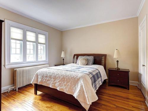 Bedroom - 5695 Boul. Lasalle, Montréal (Verdun/Île-Des-Soeurs), QC - Indoor Photo Showing Bedroom