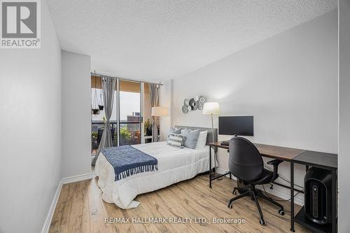 Ph210 - 1101 Steeles Avenue W, Toronto, ON - Indoor Photo Showing Bedroom