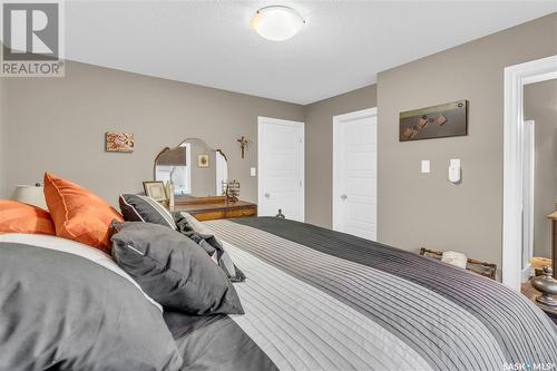 5125 Jim Cairns Boulevard, Regina, SK - Indoor Photo Showing Bedroom