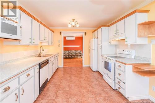 157 Rue Louis De Lanteigne Street, Caraquet, NB - Indoor Photo Showing Kitchen With Double Sink