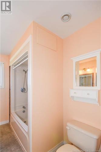 157 Rue Louis De Lanteigne Street, Caraquet, NB - Indoor Photo Showing Bathroom