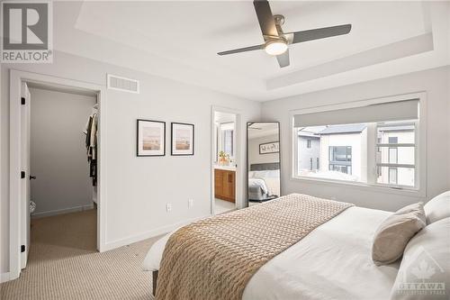 977 Ralph Hennessy Avenue, Ottawa, ON - Indoor Photo Showing Bedroom