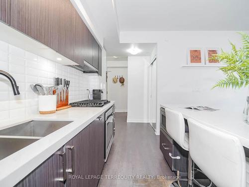 301-501 St. Clair Ave W, Toronto, ON - Indoor Photo Showing Kitchen With Double Sink