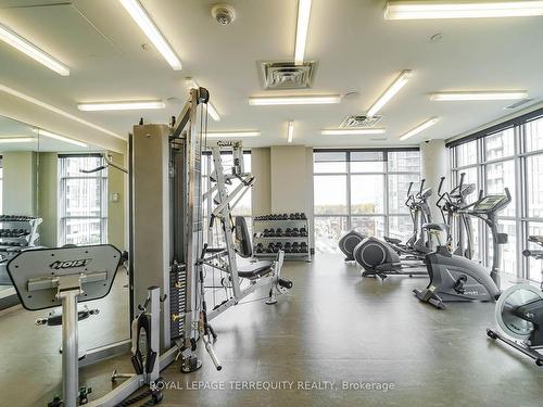 301-501 St. Clair Ave W, Toronto, ON - Indoor Photo Showing Gym Room