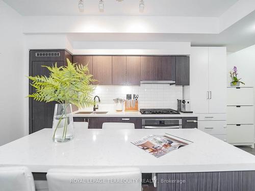 301-501 St. Clair Ave W, Toronto, ON - Indoor Photo Showing Kitchen With Double Sink With Upgraded Kitchen