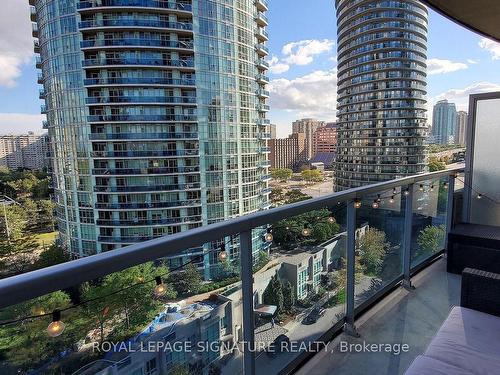 1105-80 Absolute Ave, Mississauga, ON - Outdoor With Balcony