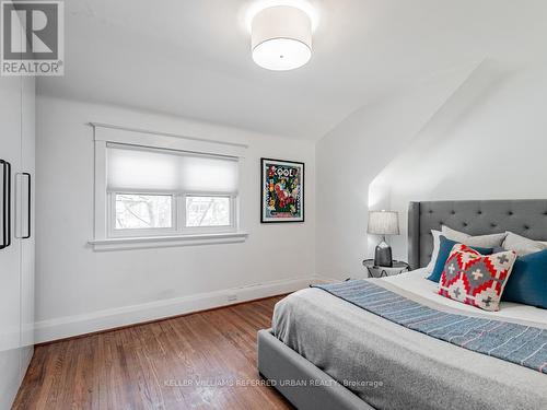 16 Taunton Road, Toronto, ON - Indoor Photo Showing Bedroom