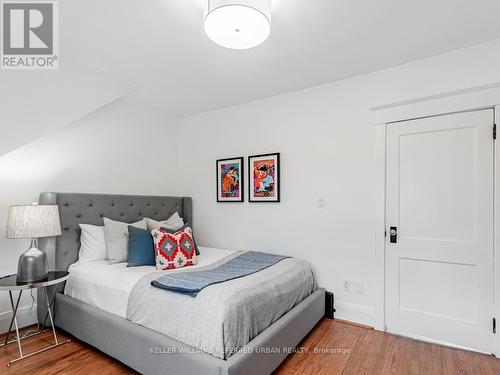 16 Taunton Road, Toronto, ON - Indoor Photo Showing Bedroom