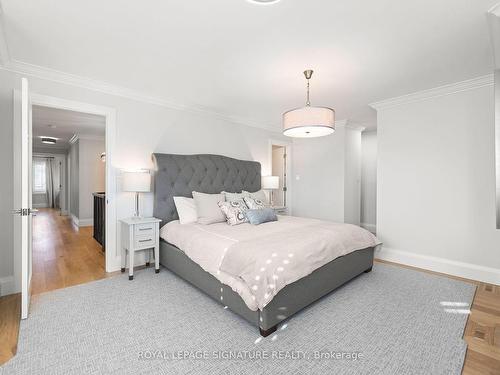 23 Hutton Cres, Caledon, ON - Indoor Photo Showing Bedroom