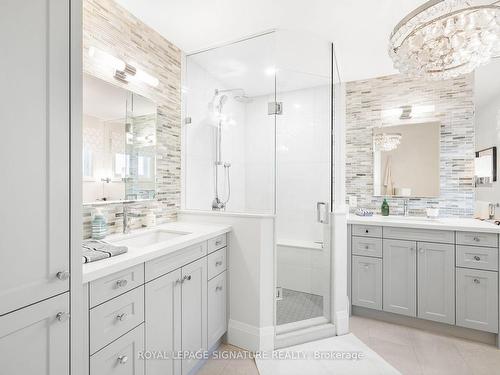 23 Hutton Cres, Caledon, ON - Indoor Photo Showing Bathroom