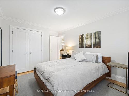 23 Hutton Cres, Caledon, ON - Indoor Photo Showing Bedroom