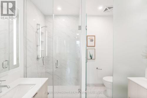 617 - 280 Howland Avenue, Toronto, ON - Indoor Photo Showing Bathroom