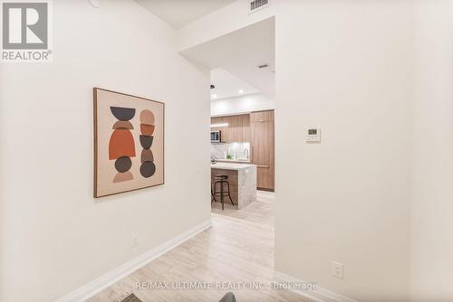 617 - 280 Howland Avenue, Toronto, ON - Indoor Photo Showing Other Room