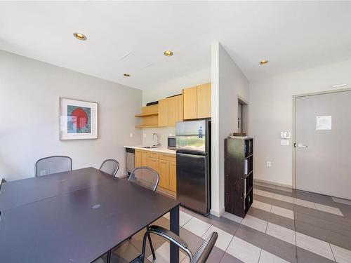 308-834 Johnson St, Victoria, BC - Indoor