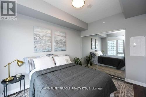 1516 - 2520 Eglinton Avenue W, Mississauga, ON - Indoor Photo Showing Bedroom