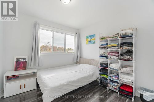 119 Madoc Drive, Brampton, ON - Indoor Photo Showing Bedroom