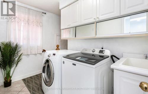 51 Dragon Tree Crescent, Brampton, ON - Indoor Photo Showing Laundry Room