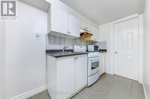 149 - 10 Livonia Place, Toronto, ON - Indoor Photo Showing Kitchen