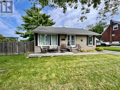 385 Dufferin Avenue, Belleville, ON - Outdoor