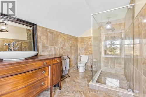 2478 Middle Road, Kingston (City North Of 401), ON - Indoor Photo Showing Bathroom