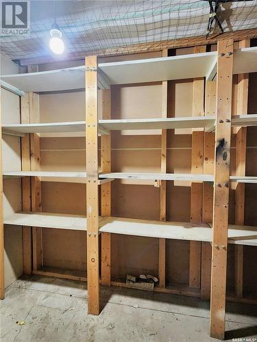 302 1700 Main Street E, Saskatoon, SK - Indoor With Storage