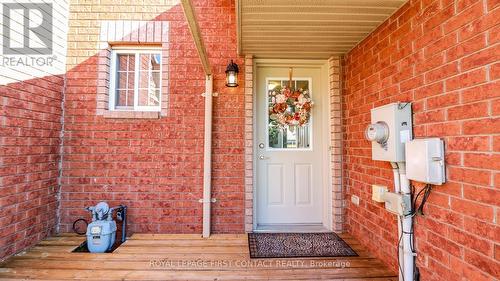 90 Cheltenham Road, Barrie, ON - Outdoor With Exterior