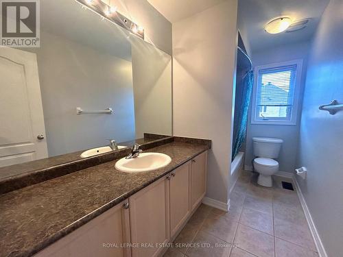 1285 Jezero Crescent, Oakville, ON - Indoor Photo Showing Bathroom