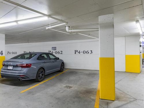 Stationnement - 2906-1188 Rue St-Antoine O., Montréal (Ville-Marie), QC - Indoor Photo Showing Garage