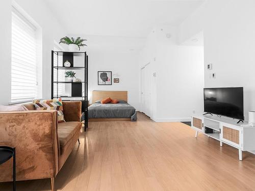 Salon - 420-550 8E Avenue, Québec (La Cité-Limoilou), QC - Indoor Photo Showing Living Room