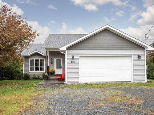 35 Saltwatters Lane, Herring Cove, NS 