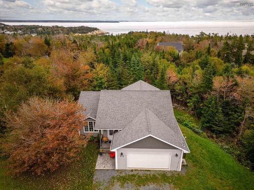 35 Saltwatters Lane, Herring Cove, NS 