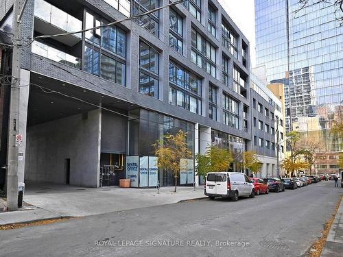 1002-55 Ontario St, Toronto, ON - Outdoor