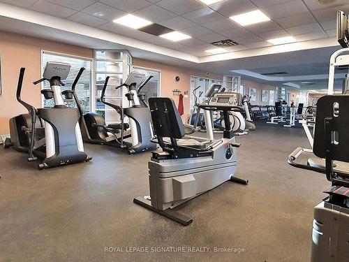 1405-5 Concorde Pl, Toronto, ON - Indoor Photo Showing Gym Room