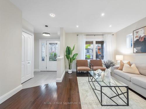 9 Westbrook Ave, Toronto, ON - Indoor Photo Showing Living Room