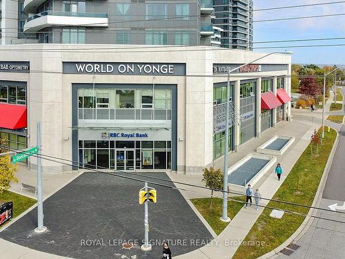 238-7163 Yonge St, Markham, ON 