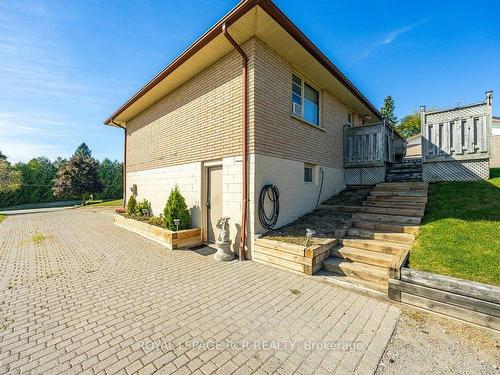 19621 Centre St, East Gwillimbury, ON - Outdoor With Deck Patio Veranda With Exterior