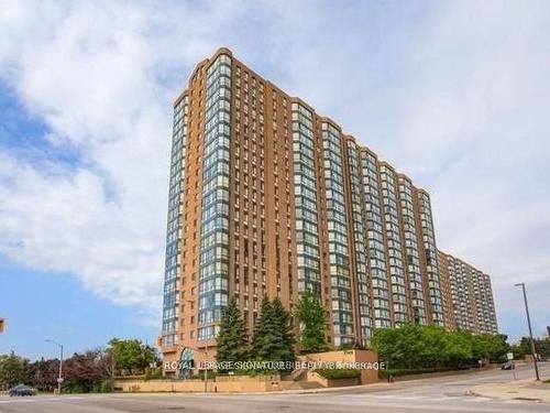 701-145 Hillcrest Ave, Mississauga, ON - Outdoor With Facade