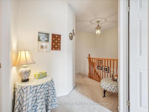 37 Willow Lane, Grimsby, ON - Indoor Photo Showing Other Room